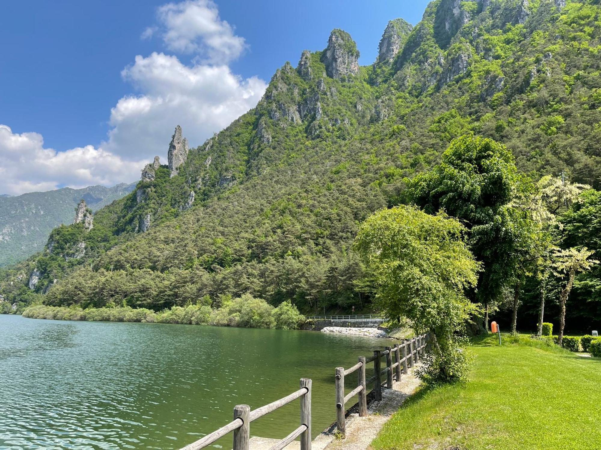 Sportcamping & Glamping Resort Rio Vantone Crone Екстер'єр фото